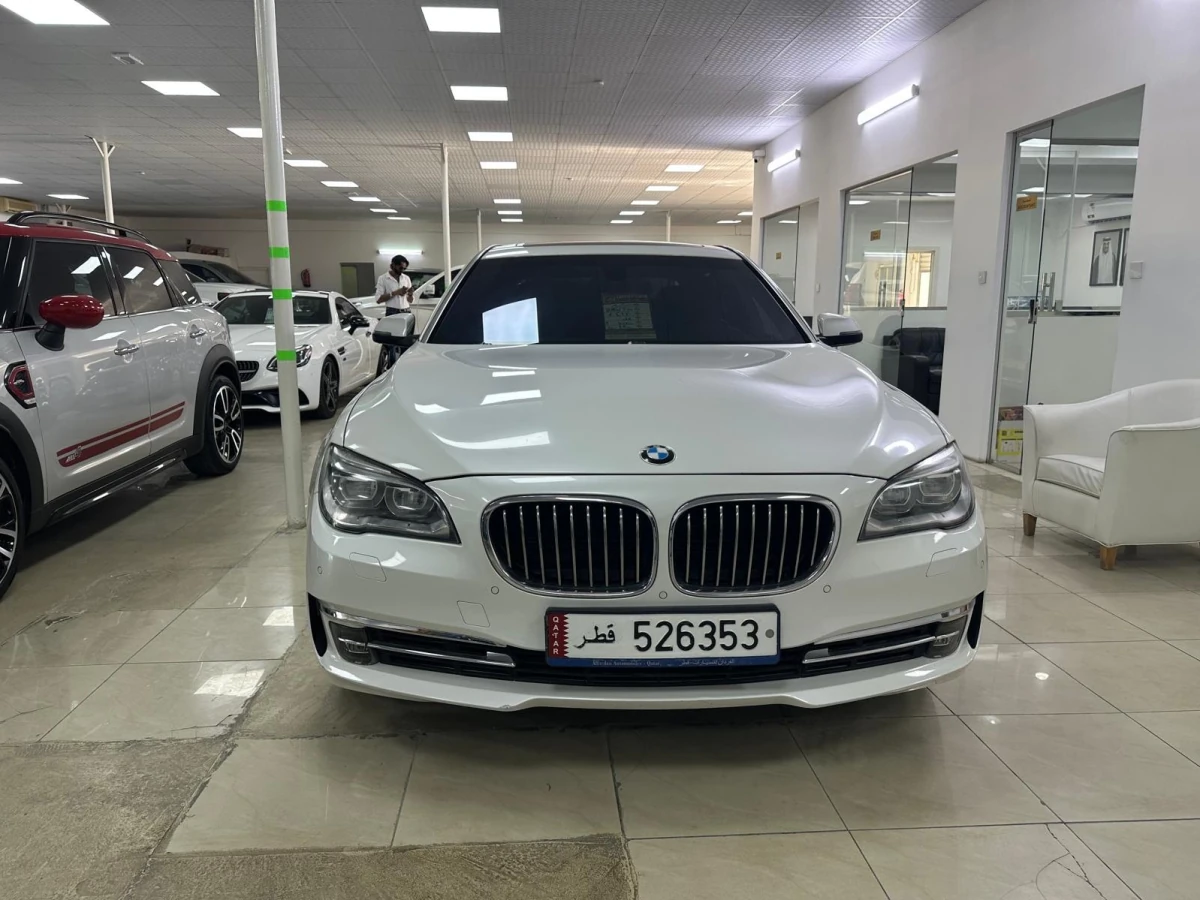 BMW 7-Series 740 Li 2013