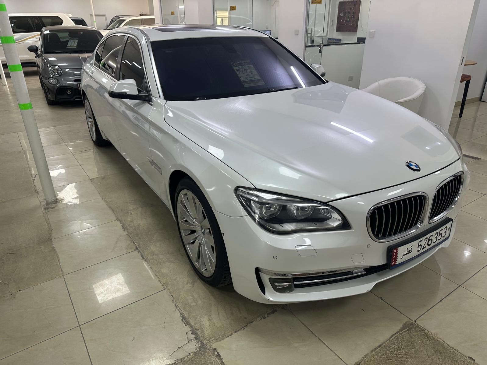 BMW 7-Series 740 Li 2013 - Image 4