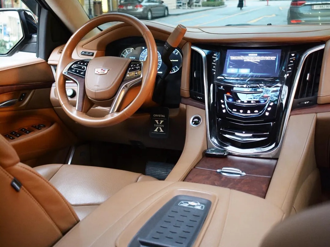Cadillac Escalade Platinum 2016 - Image 4