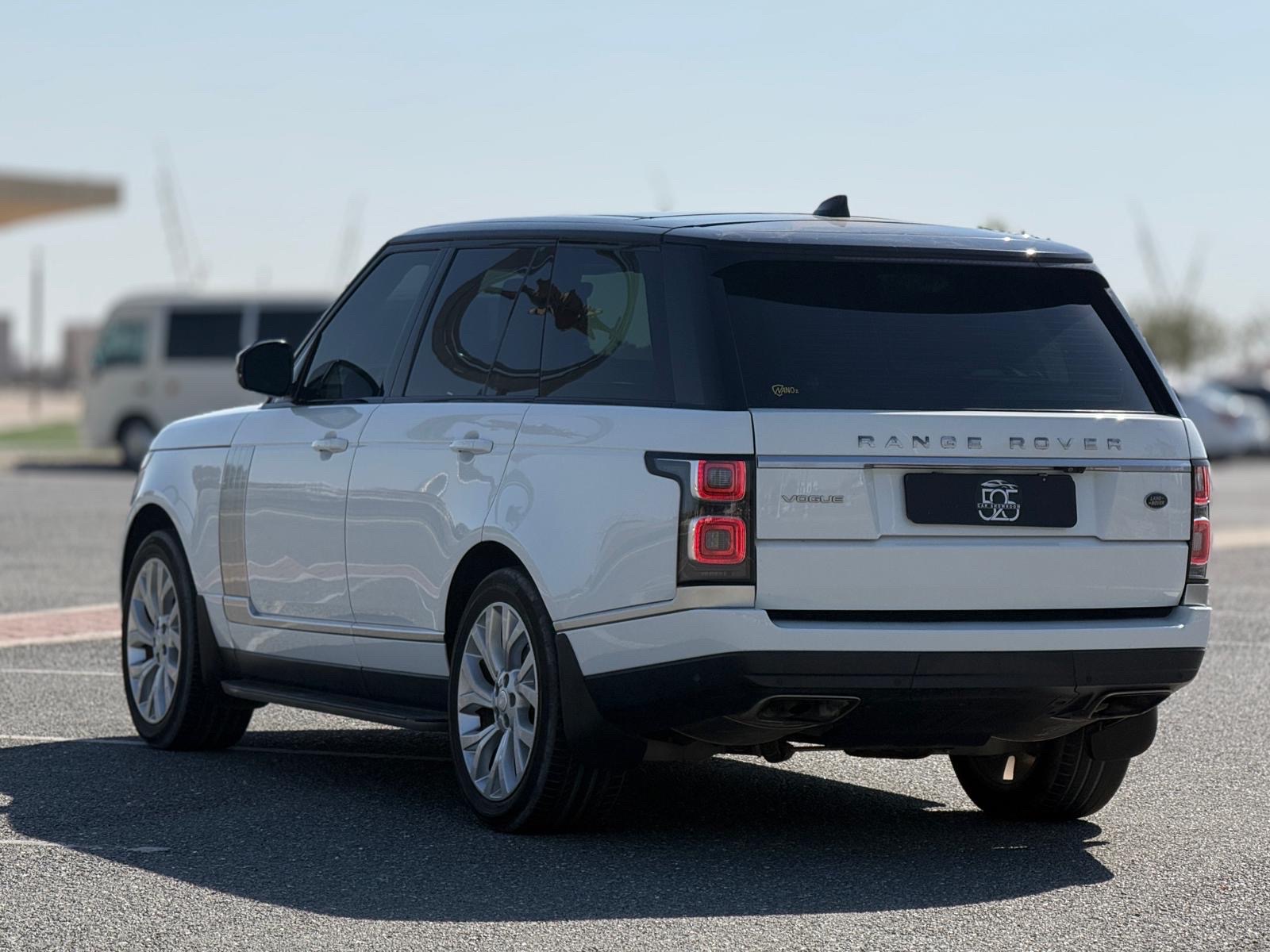 Land Rover Range Rover Vogue 2019 - Image 2