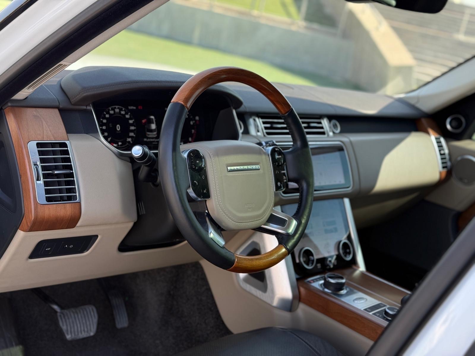 Land Rover Range Rover Vogue 2019 - Image 4