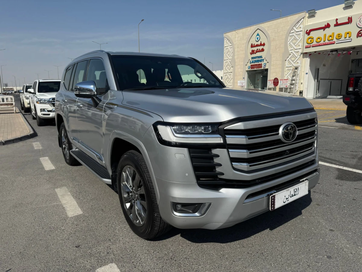 Toyota Land Cruiser VXR Twin Turbo 2024