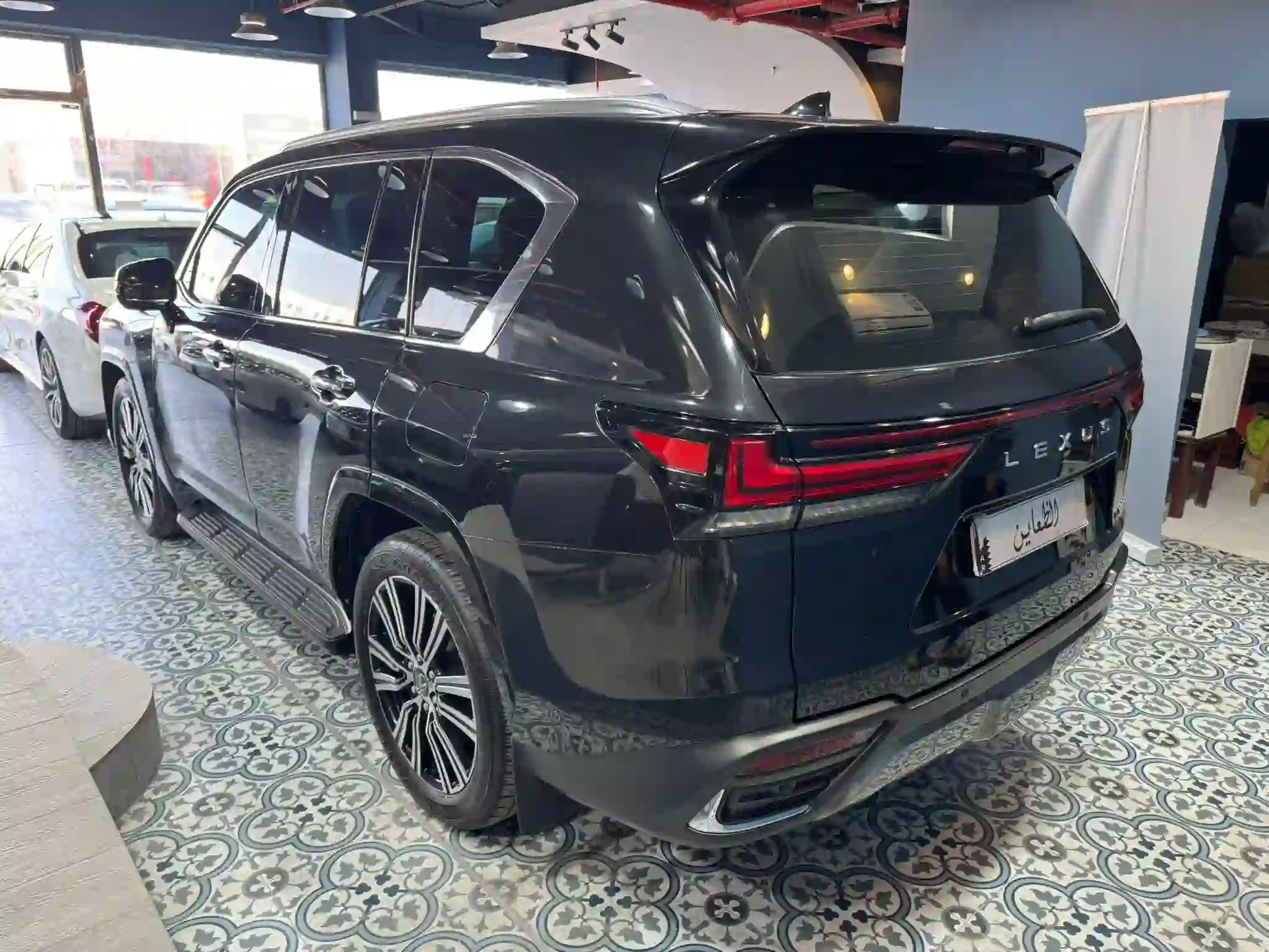 Lexus LX 600 2024 - Image 3