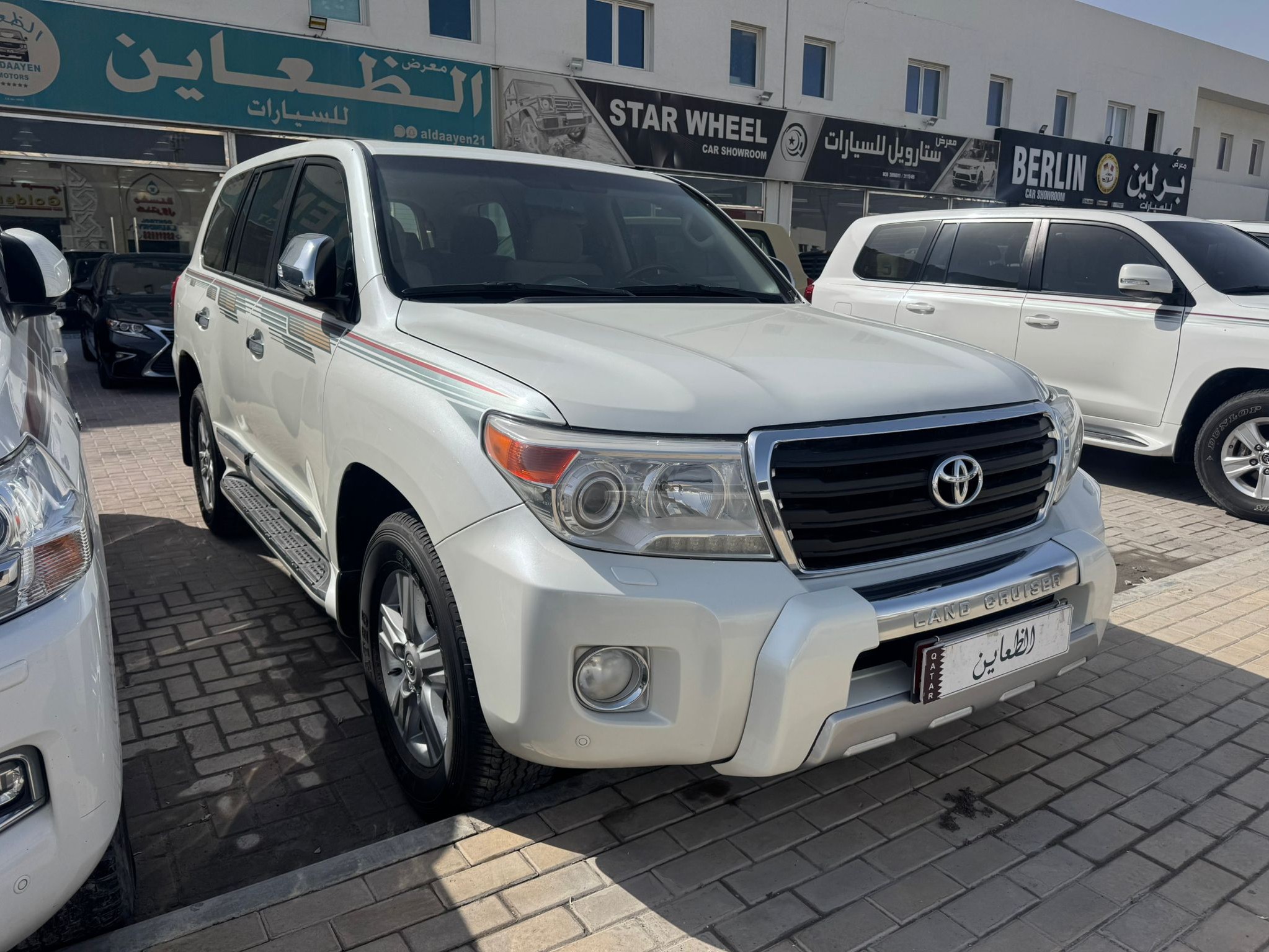 Toyota Land Cruiser VX.R 2015 - Image 2