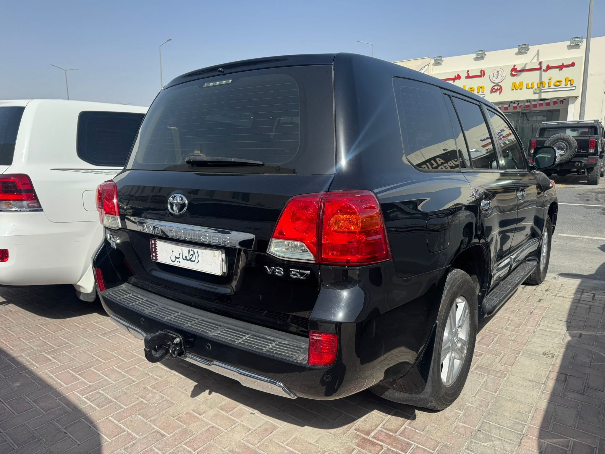 Toyota Land Cruiser VX.R 2014 - Image 2
