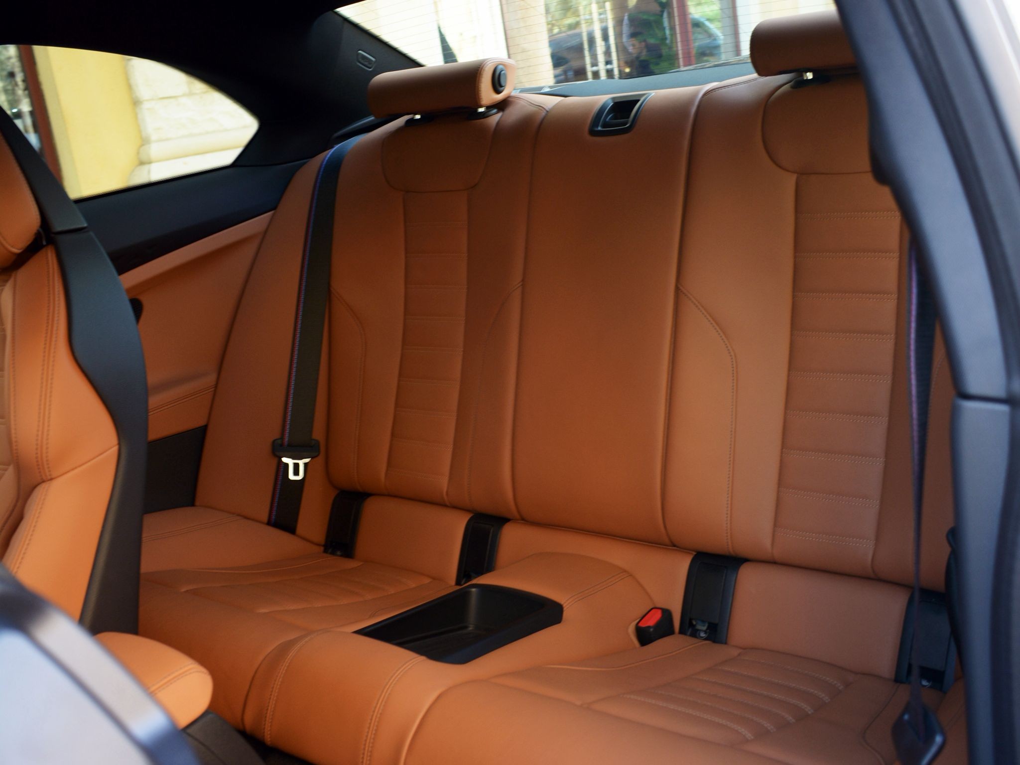BMW M-Series 2  2023 - Image 2