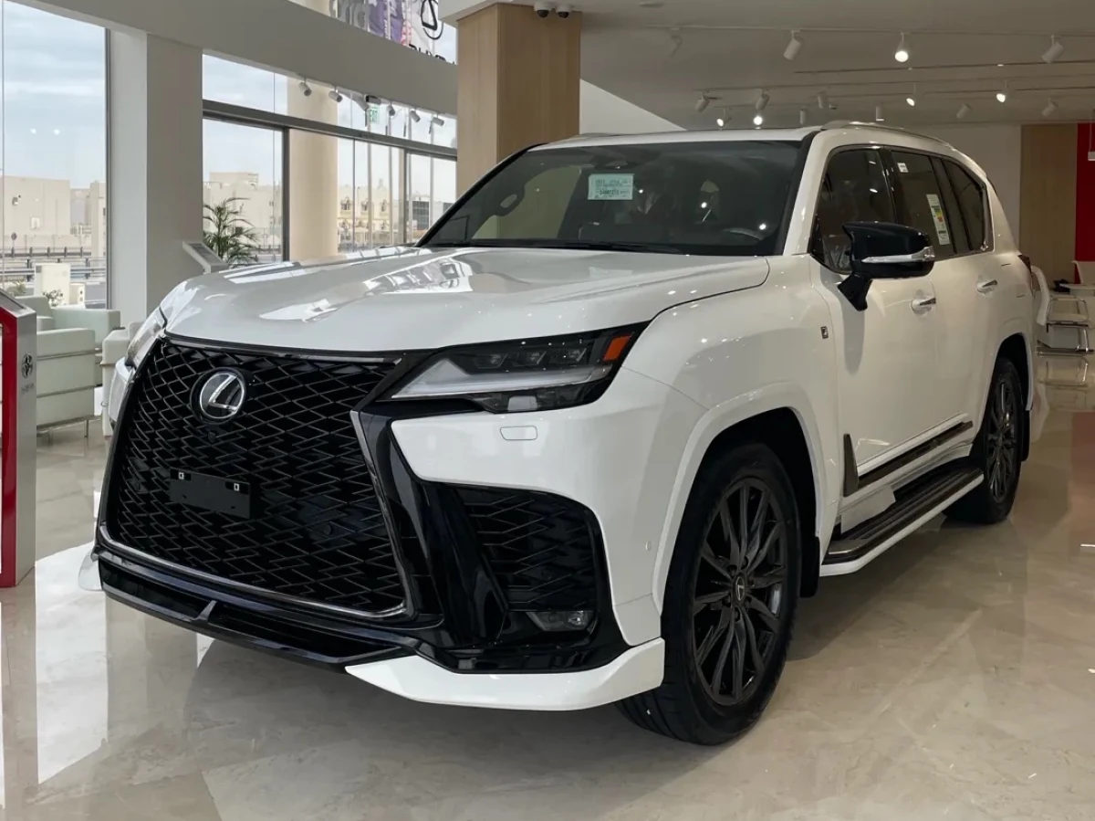 Lexus LX 700h F-SPORT 2025