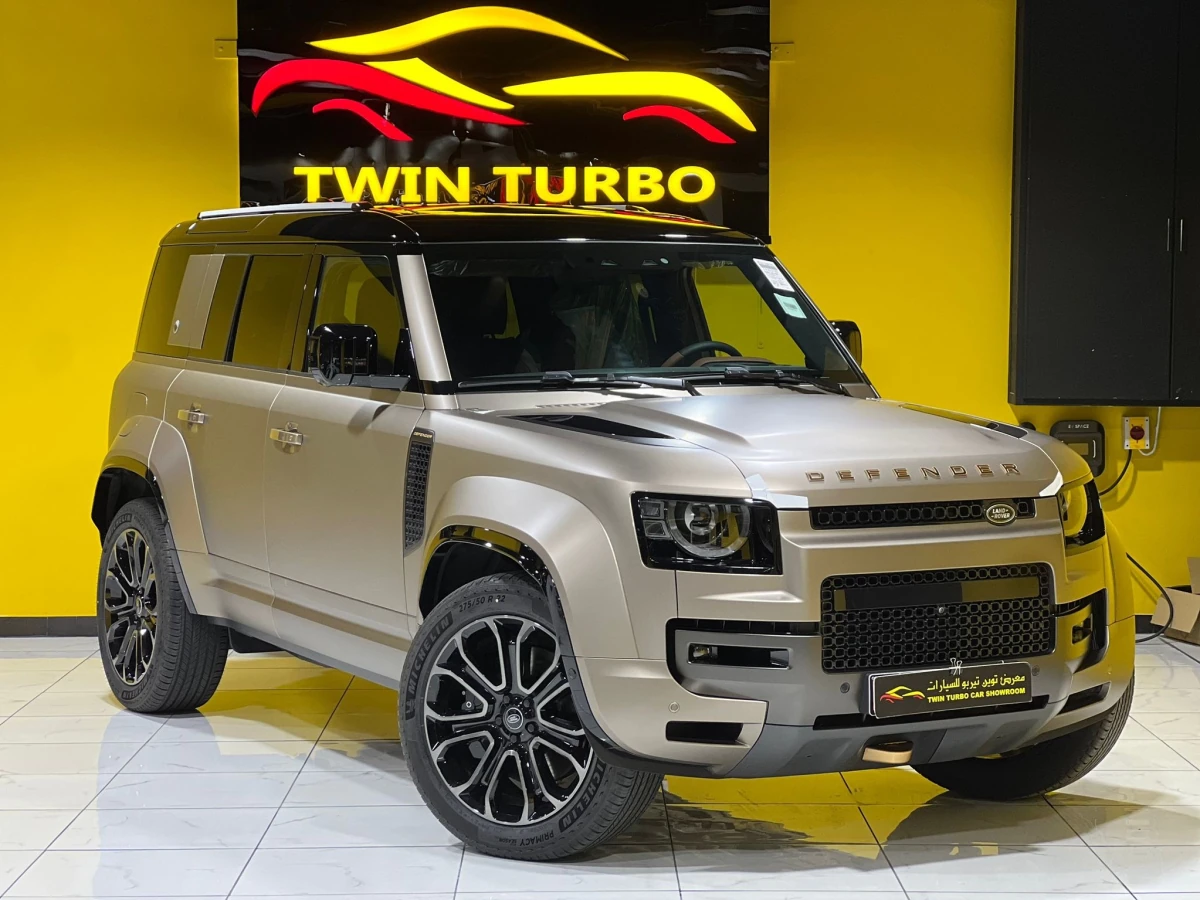 Land Rover Defender OCTA 2025