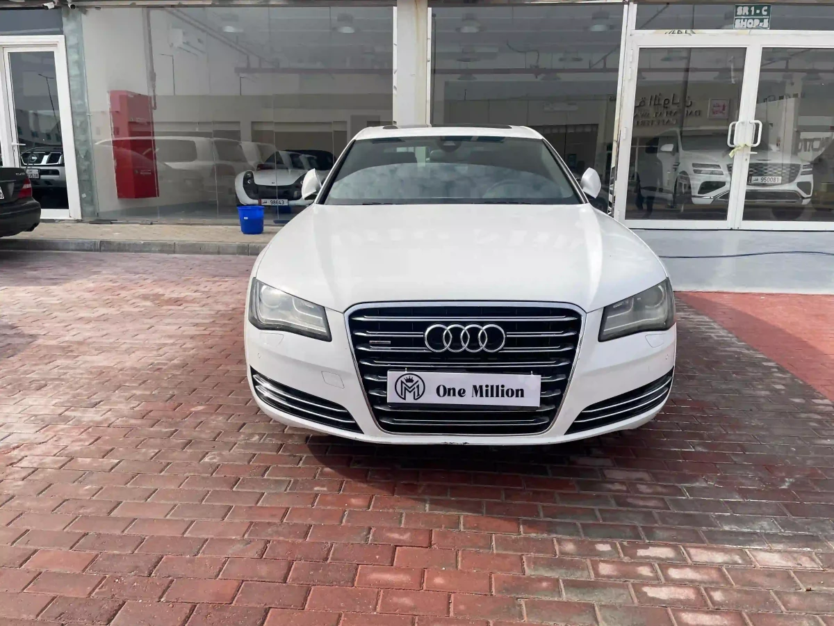 Audi A8 2012