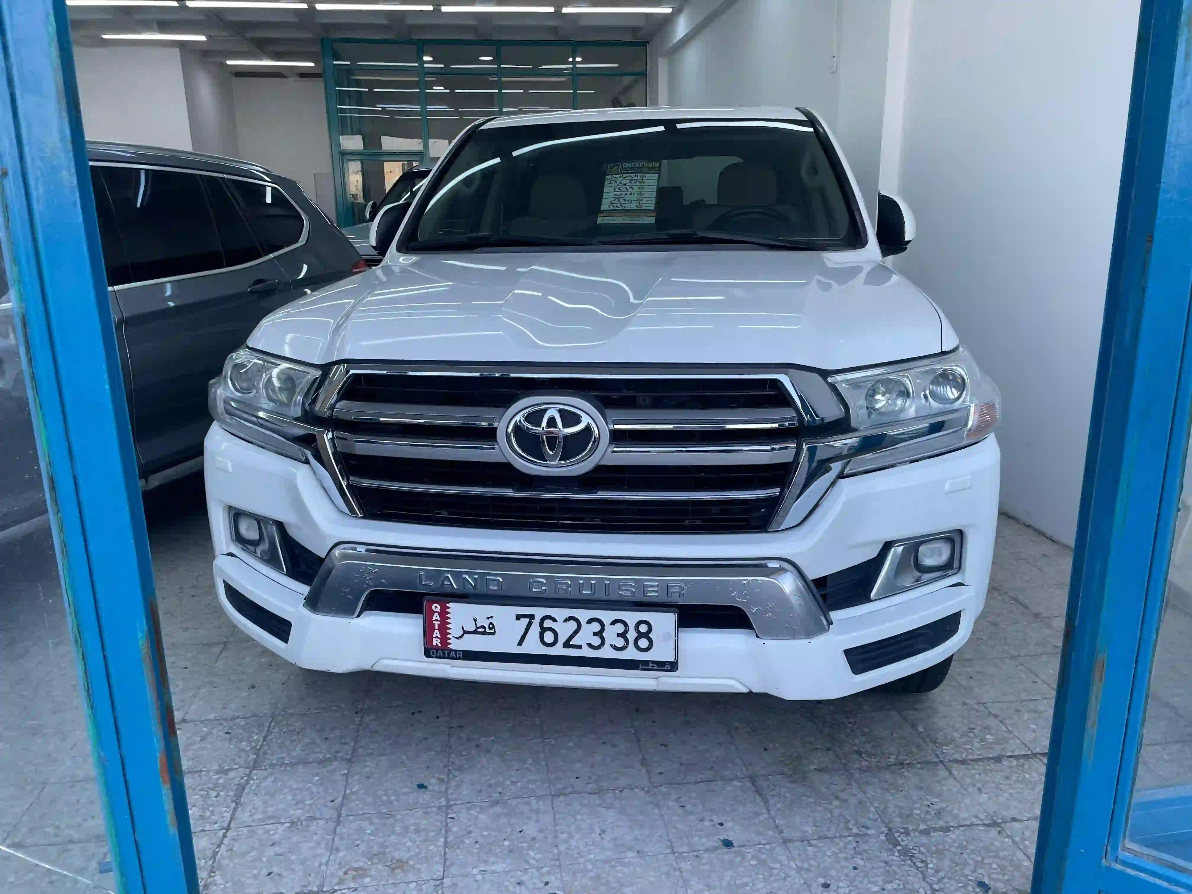 Toyota Land Cruiser GXR v8 2019
