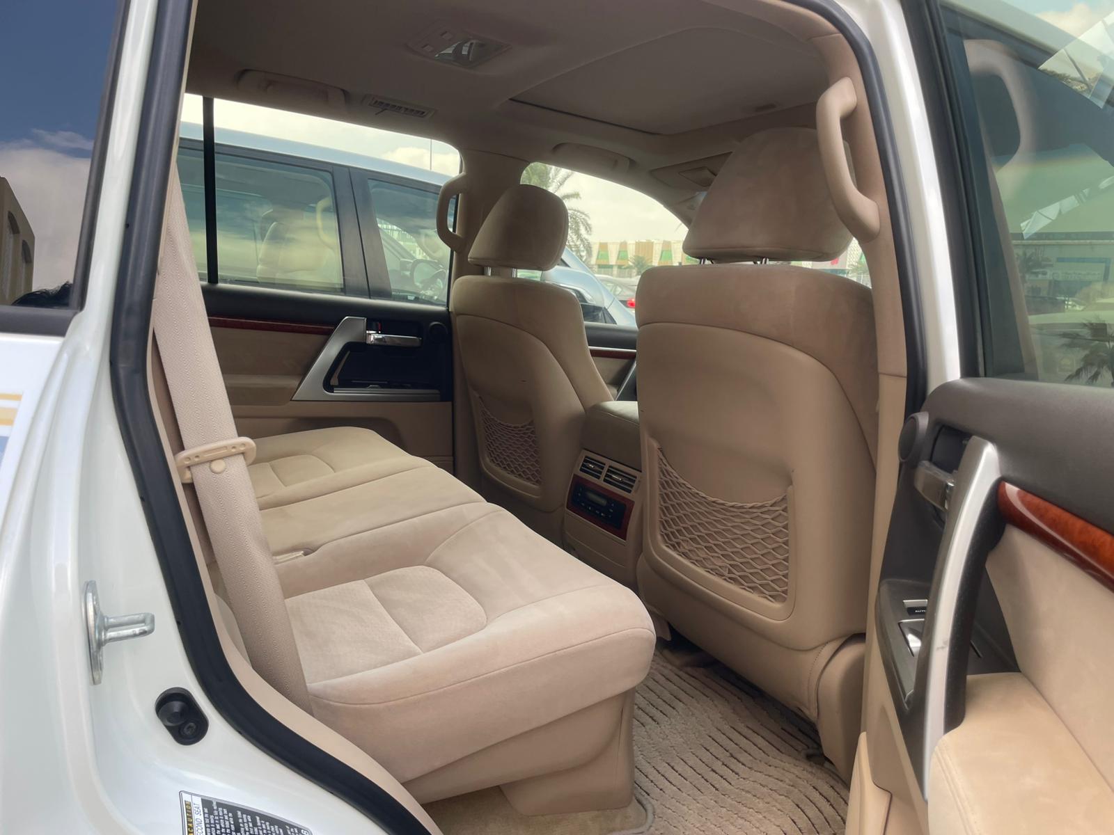 Toyota Land Cruiser VX.R 2013 - Image 2