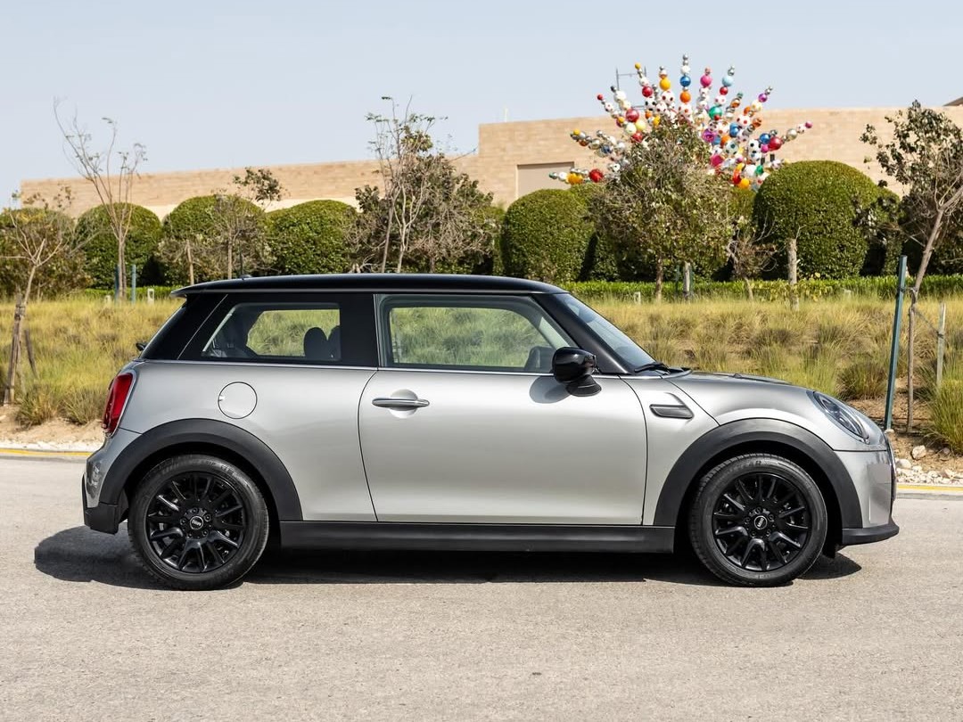 ميني Cooper 2023 - Image 2
