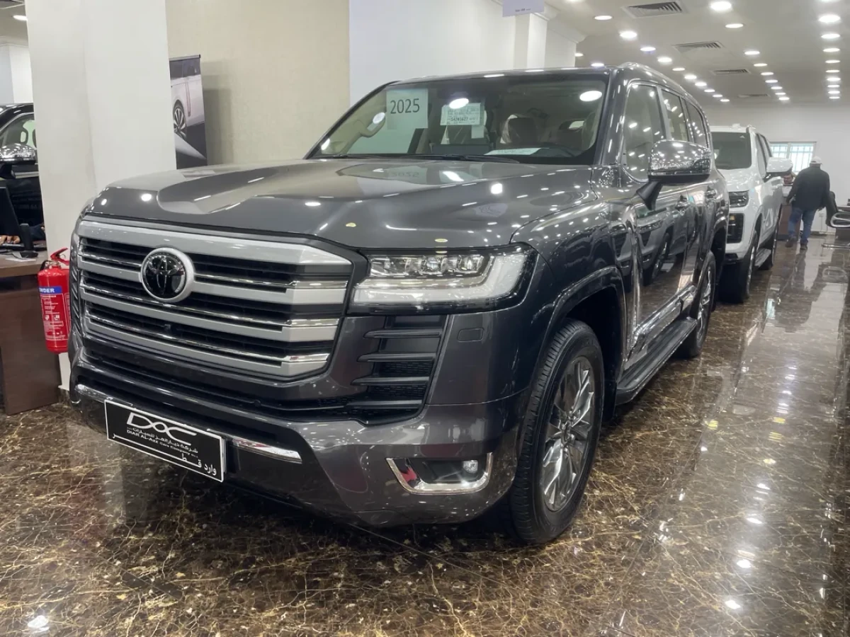Toyota Land Cruiser VXR Twin Turbo 2025