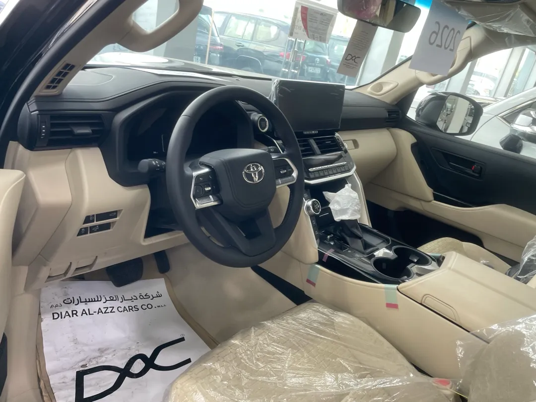 Toyota Land Cruiser GXR Twin Turbo 2026 - Image 2