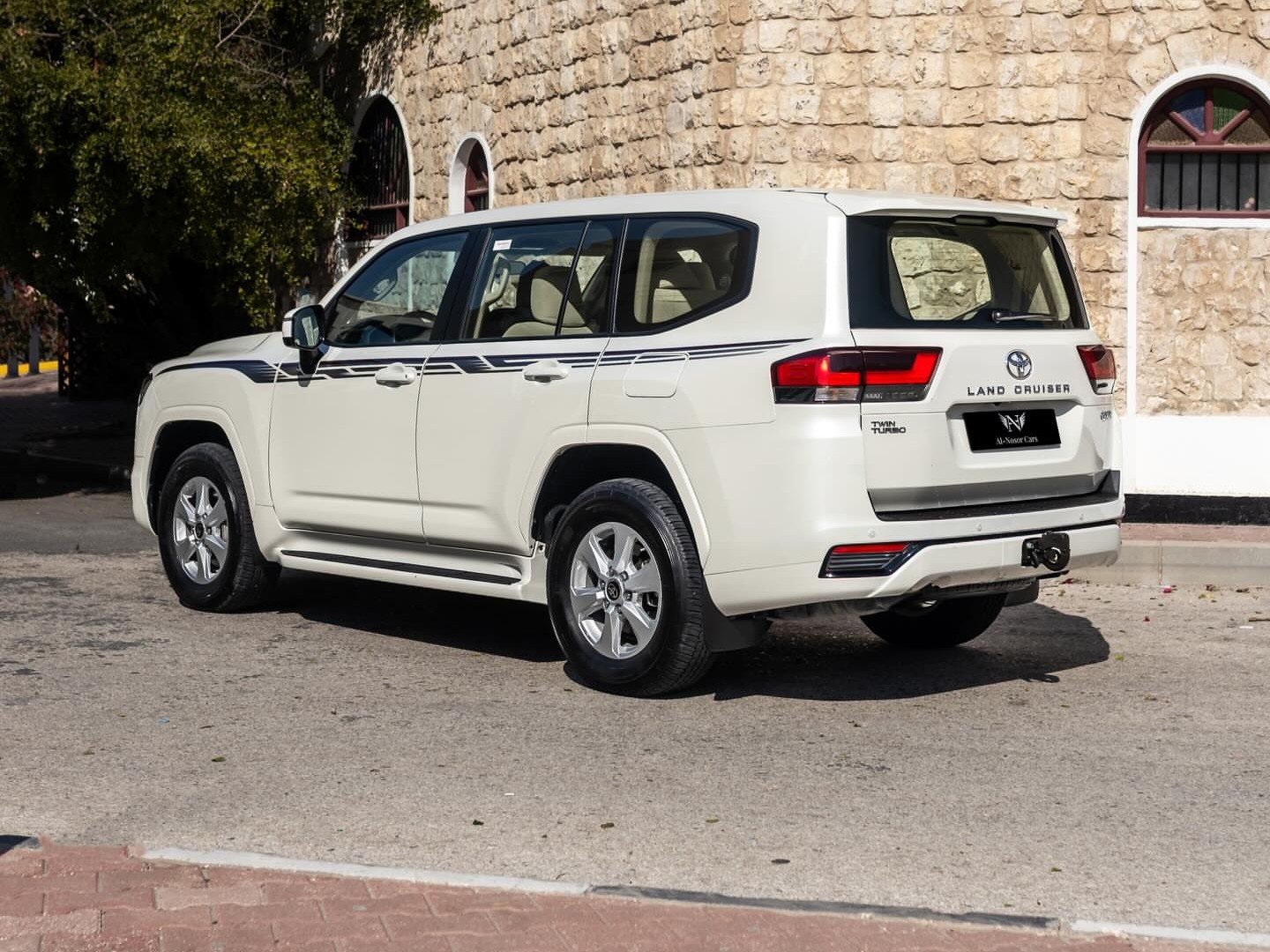 Toyota Land Cruiser GXR Twin Turbo 2023 - Image 3