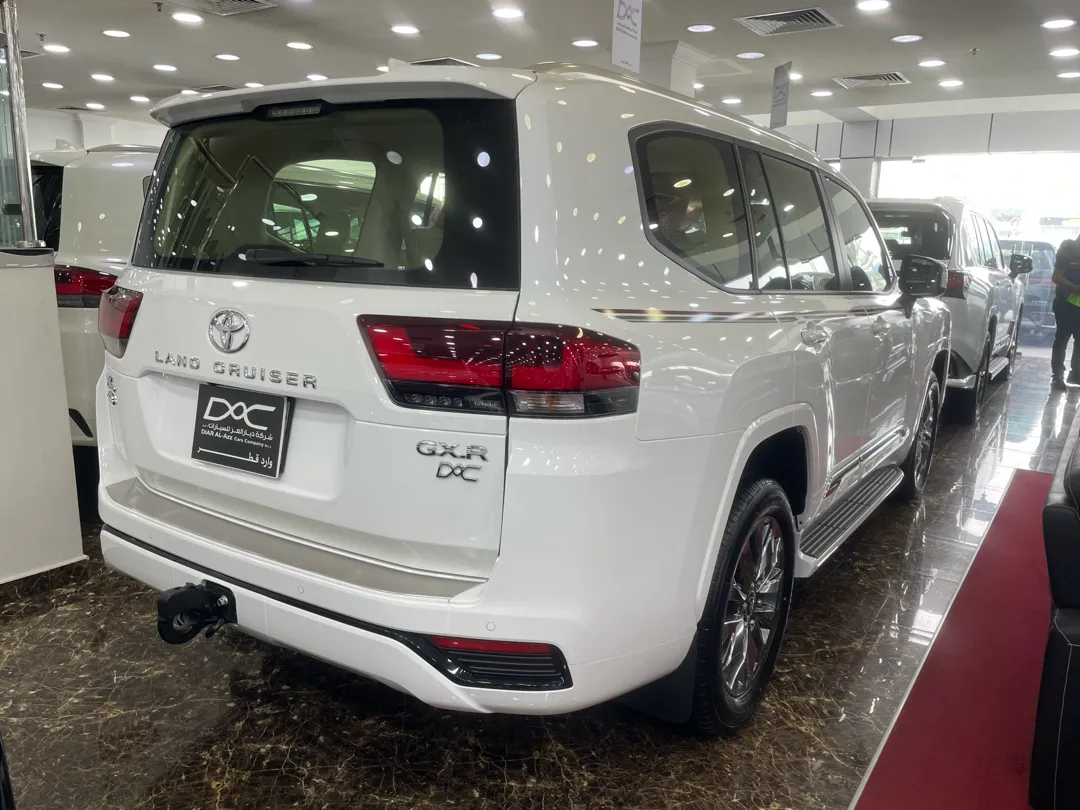 Toyota Land Cruiser GXR Twin Turbo 2026 - Image 3