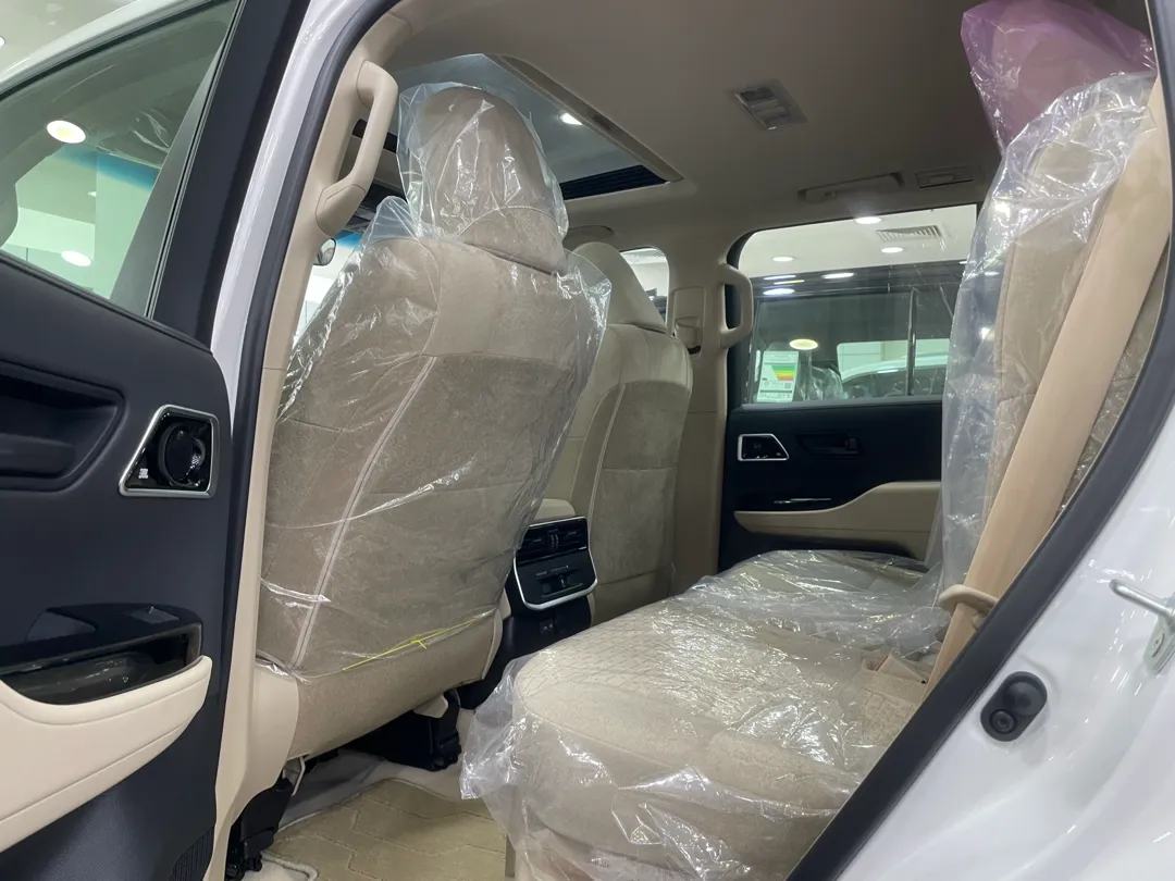 Toyota Land Cruiser GXR Twin Turbo 2026 - Image 3