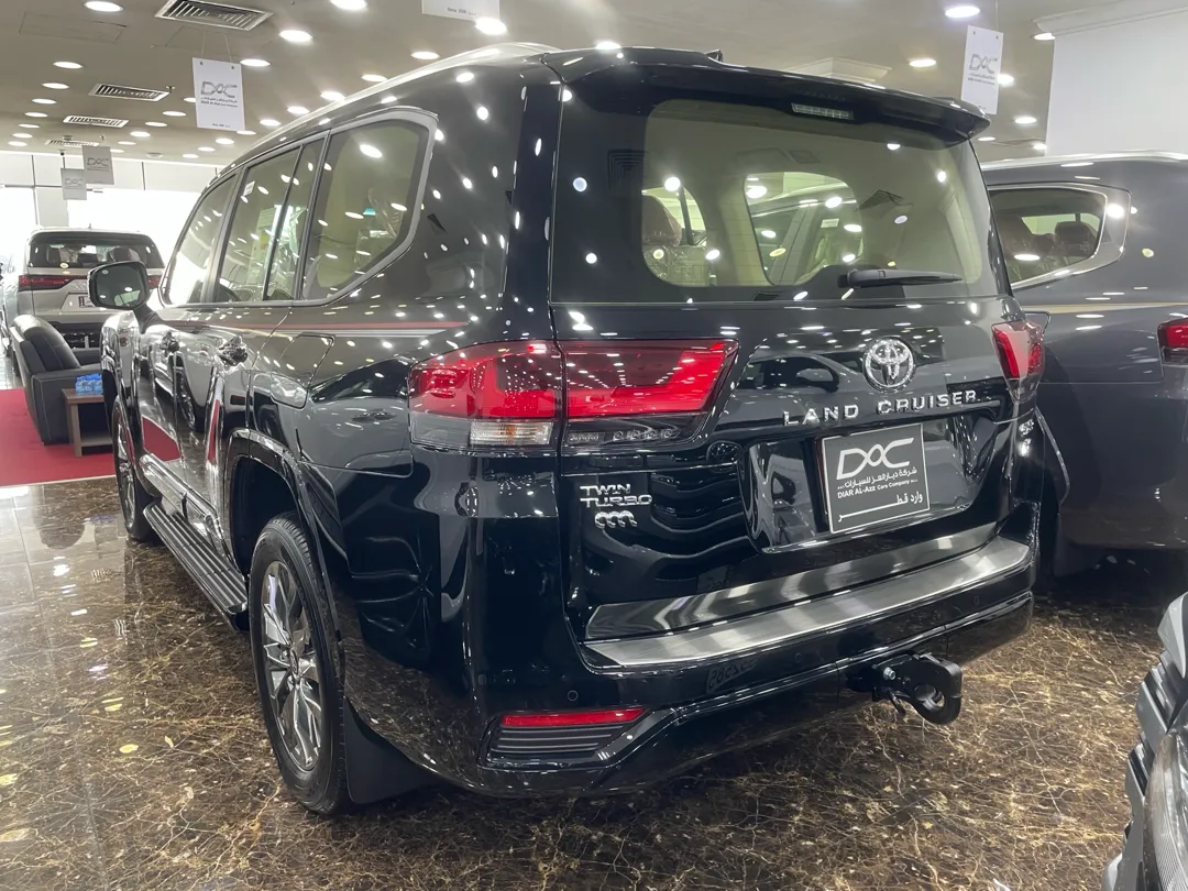 Toyota Land Cruiser GXR Twin Turbo 2026 - Image 2