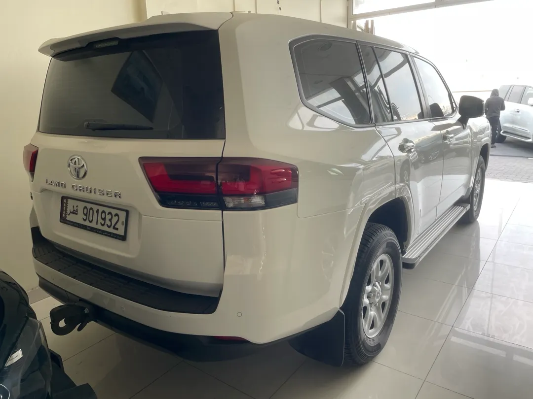 Toyota Land Cruiser G standard 2022 - Image 3
