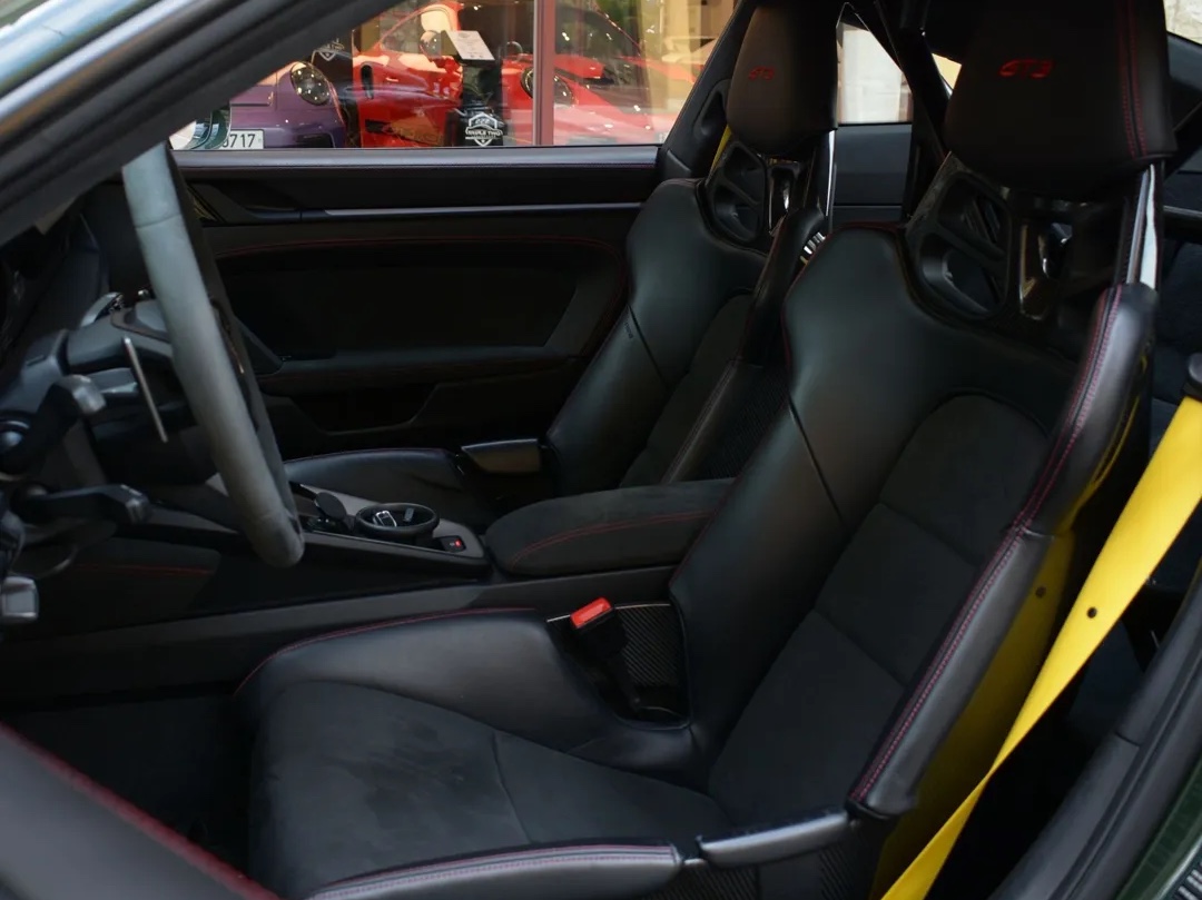 Porsche 911 GT3 2021 - Image 4