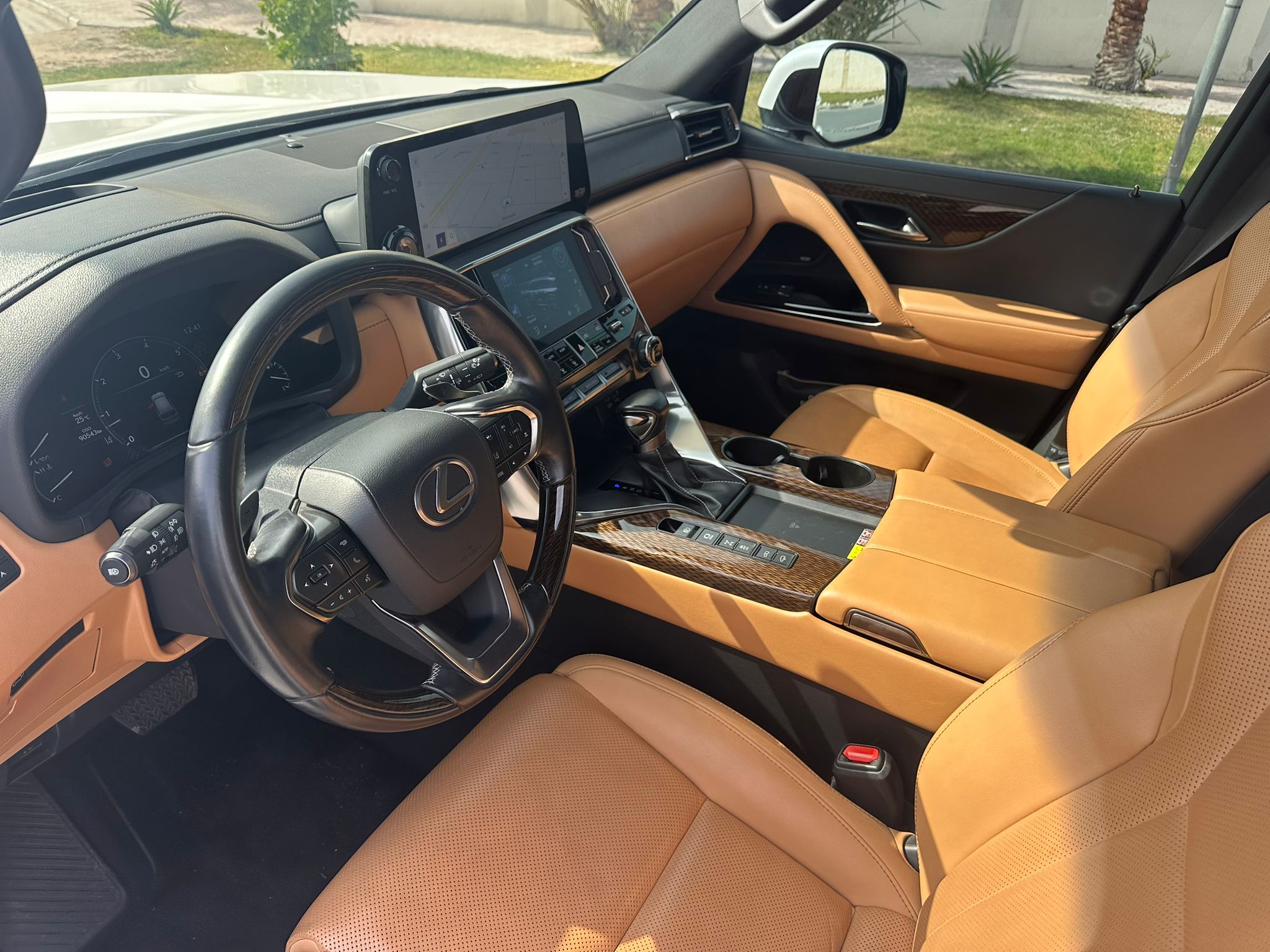 Lexus LX 600 F-Sport 2022 — photo 12 for sale in Qatar