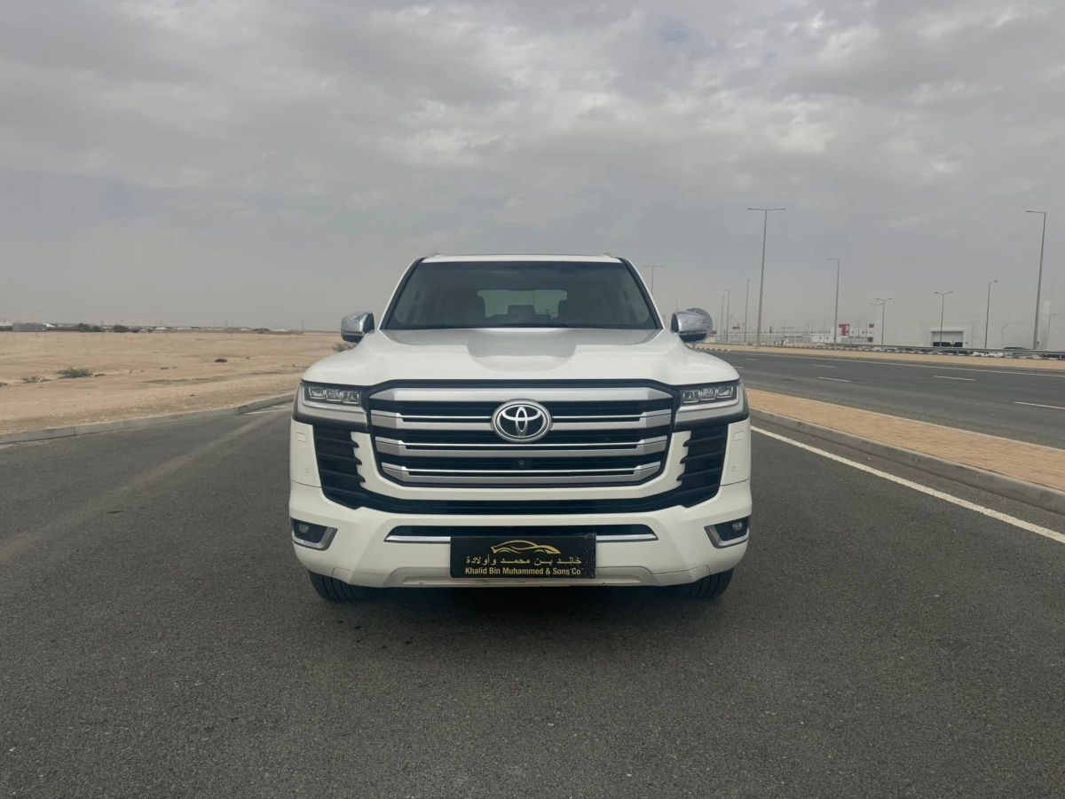 Toyota Land Cruiser VXR Twin Turbo 2023