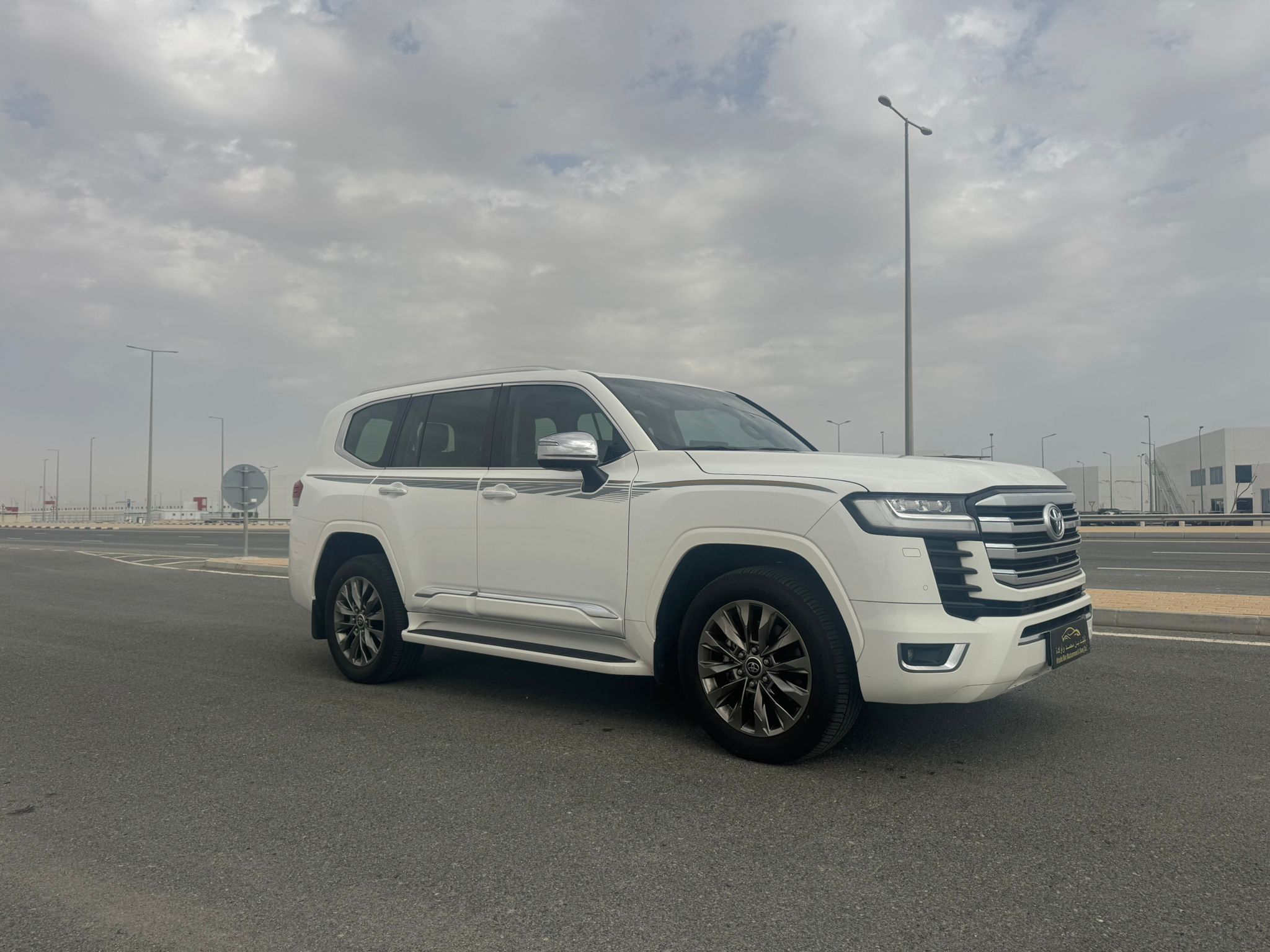 Toyota Land Cruiser VXR Twin Turbo 2023 - Image 4
