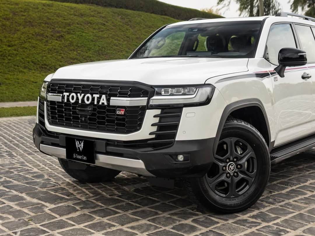 تويوتا لاند كروزر GR TWIN TURBO 2023 - Image 4