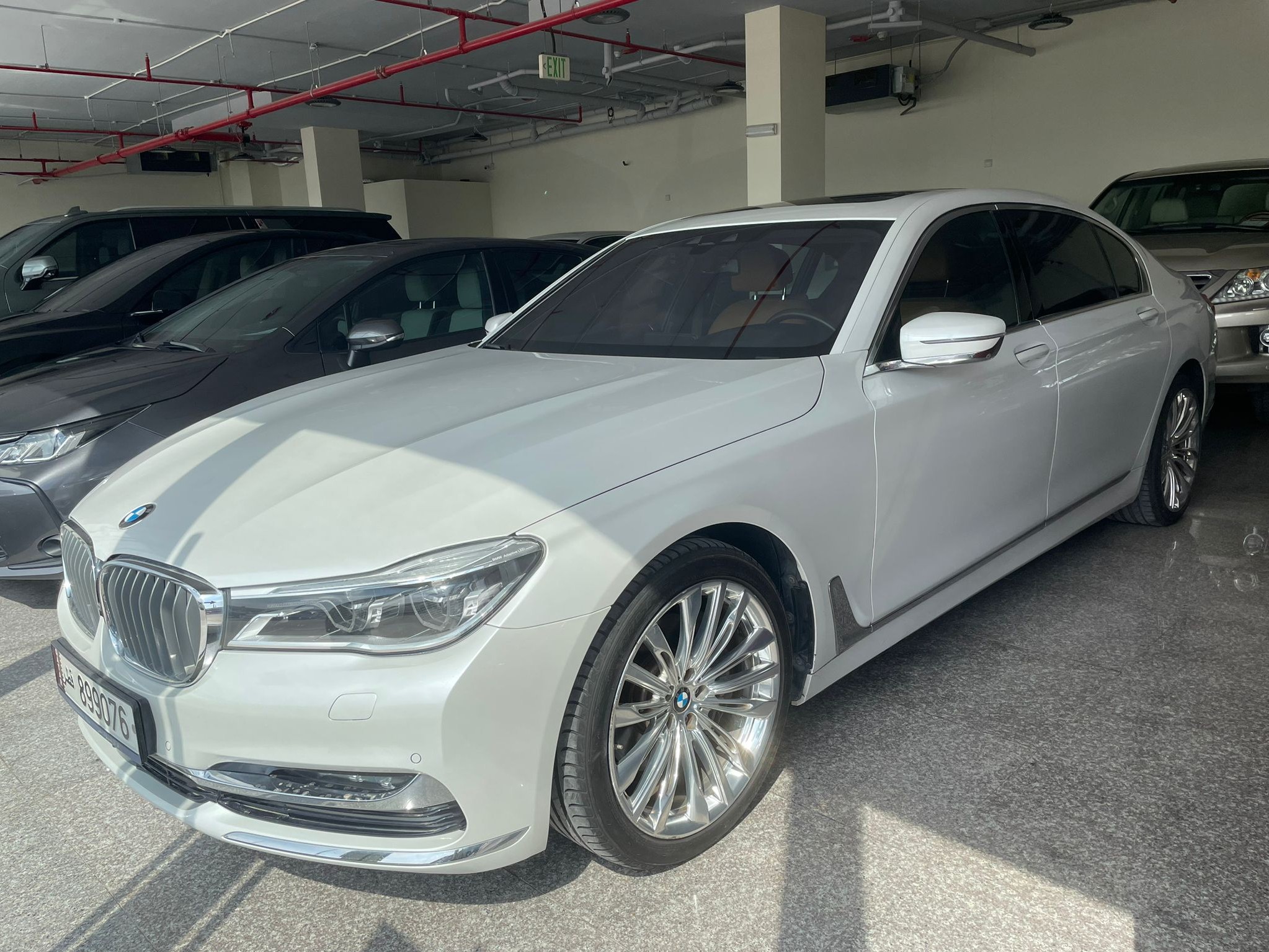 BMW 7-Series 740 Li 2016