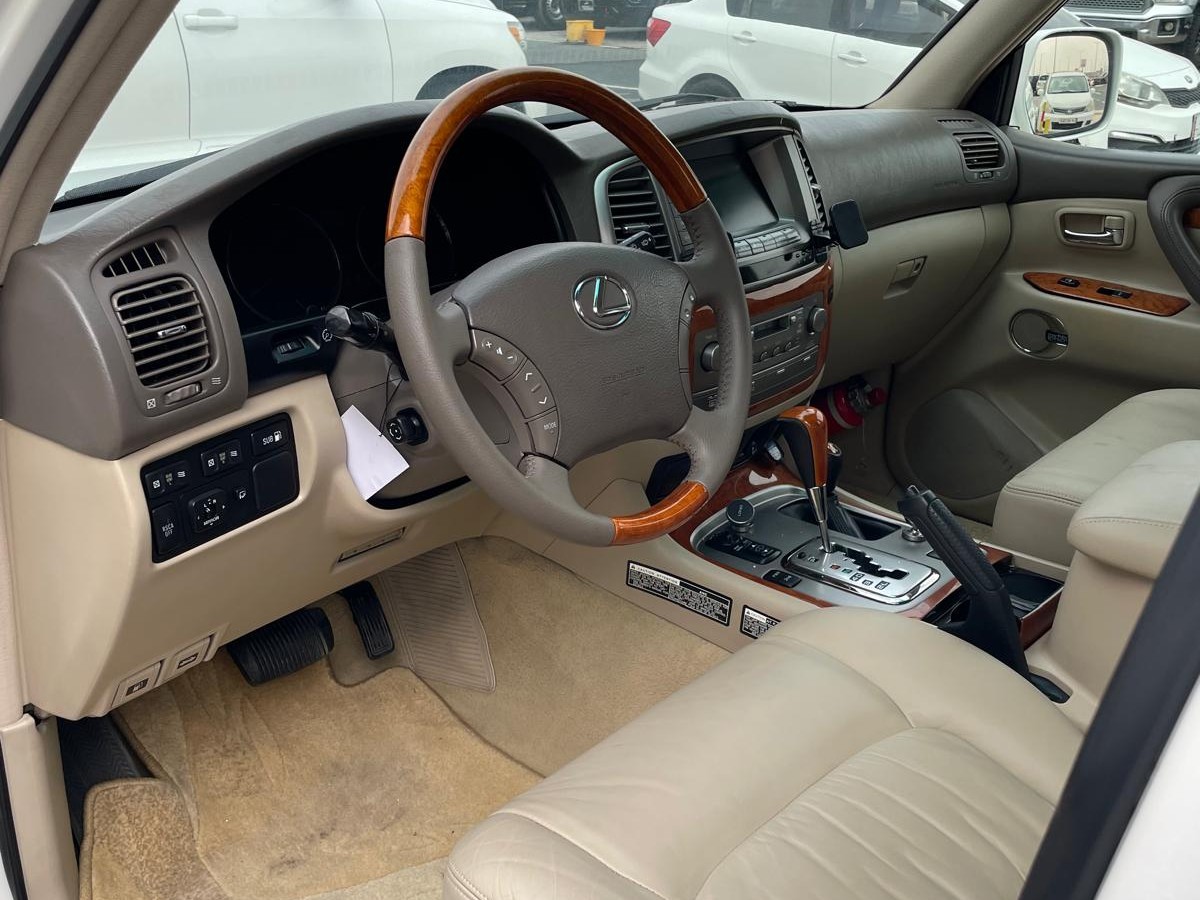 Lexus LX 470 2006 - Image 4