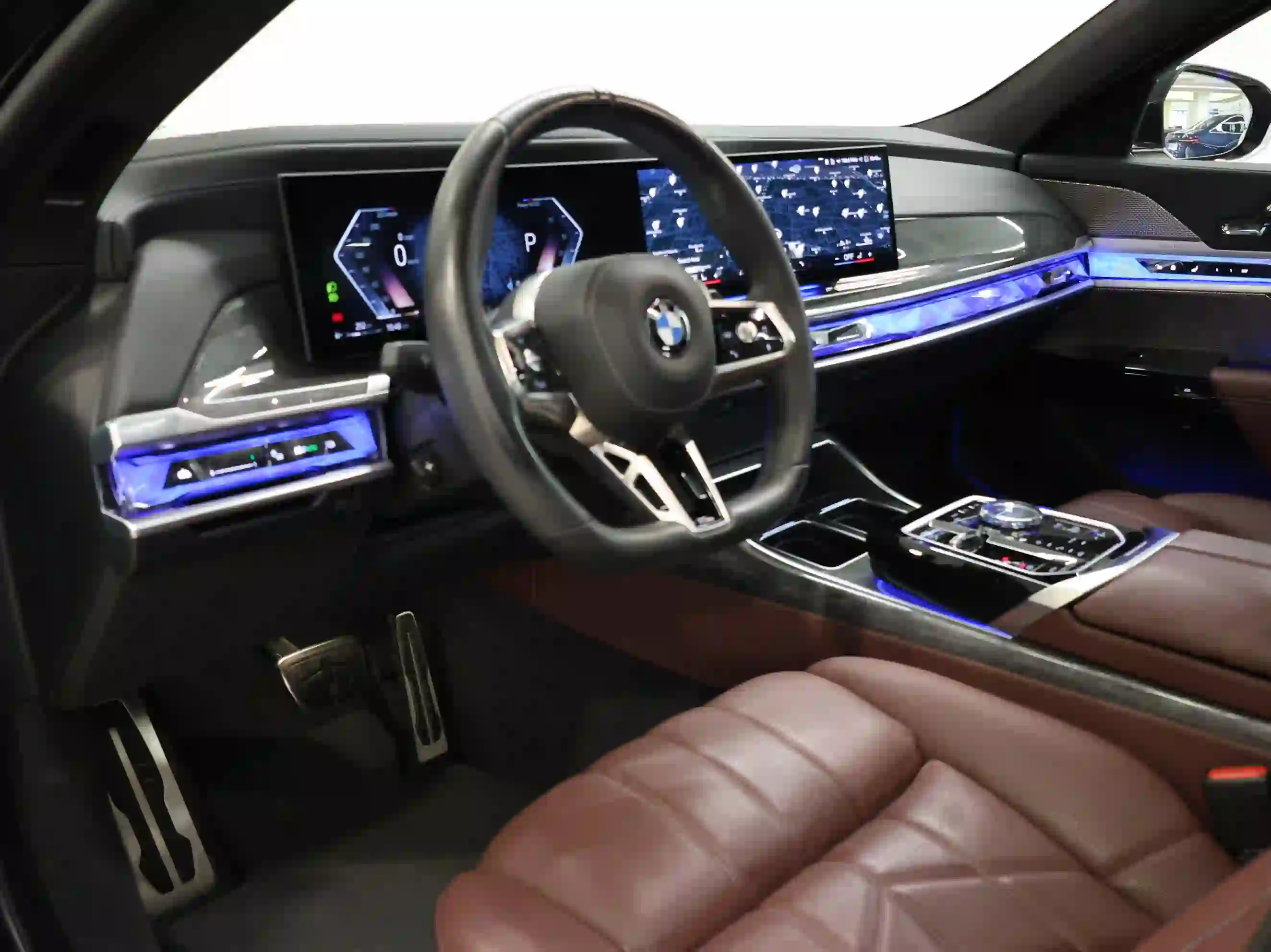 BMW 7-Series 740i Msport 2023 - Image 4