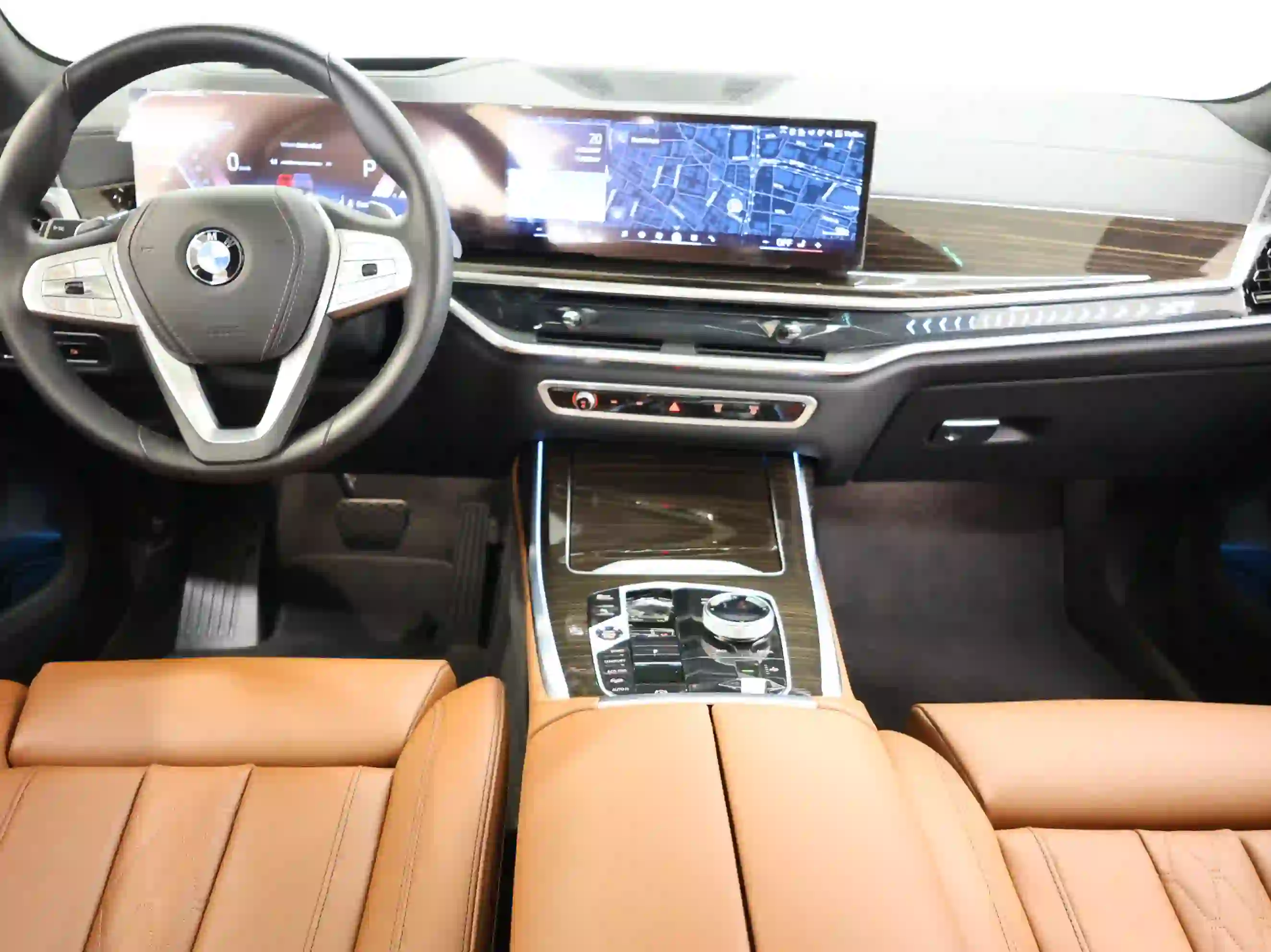 BMW X-Series X7 xDrive40i 2024 — photo 10 for sale in Qatar