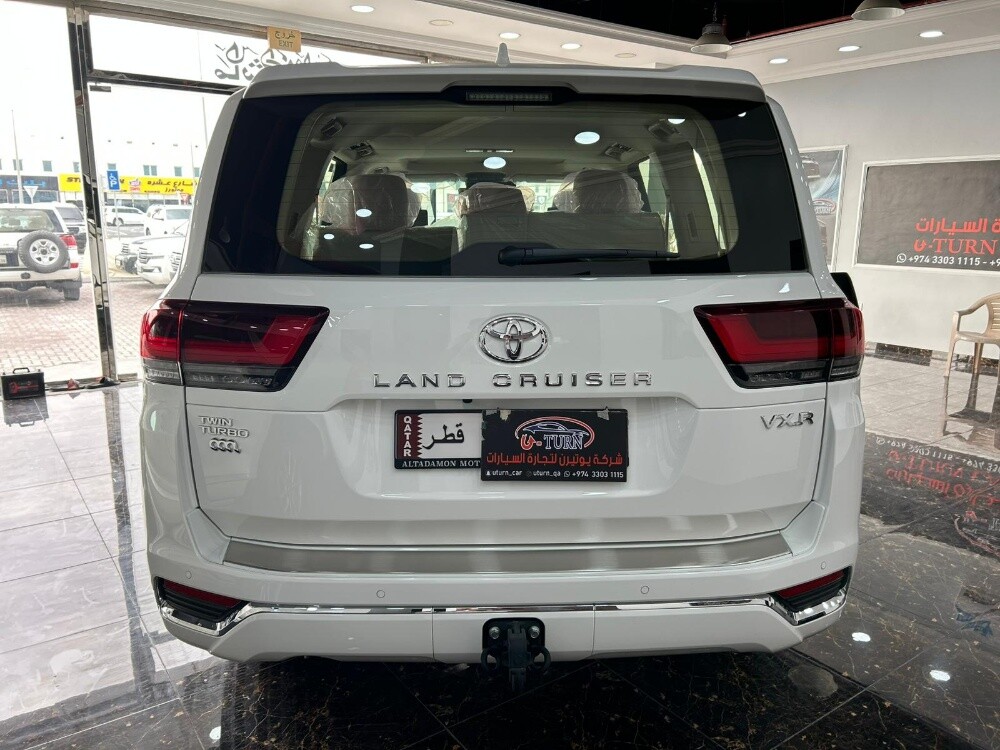 Toyota Land Cruiser VXR Twin Turbo 2025 - Image 4