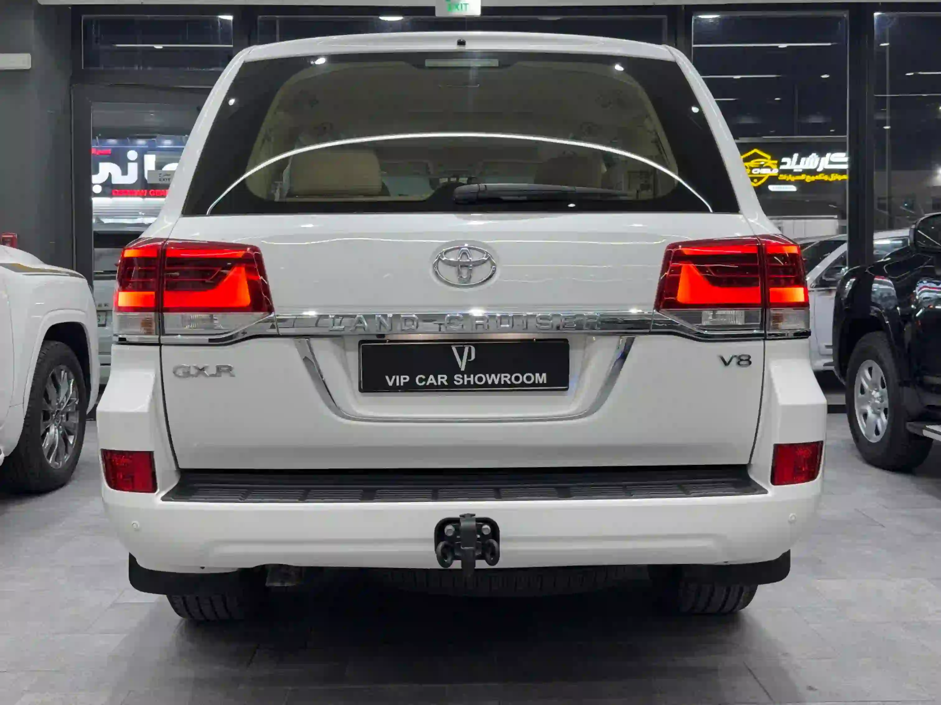 Toyota Land Cruiser GXR v8 2020 - Image 3