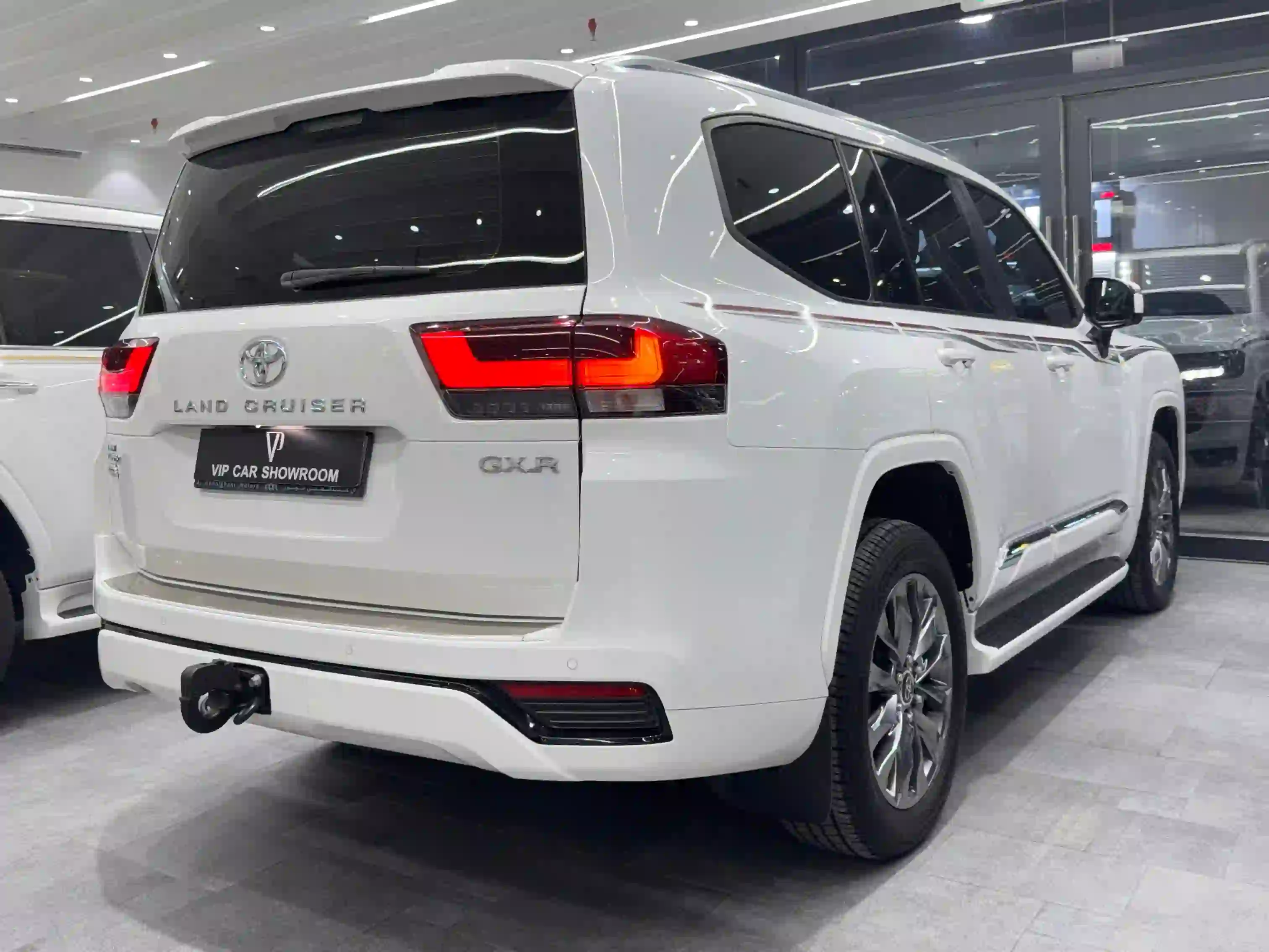 Toyota Land Cruiser GXR Twin Turbo 2022 - Image 3