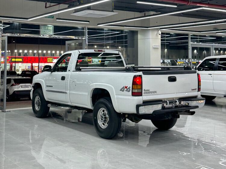 GMC Sierra 2500 HD 2007 - Image 3