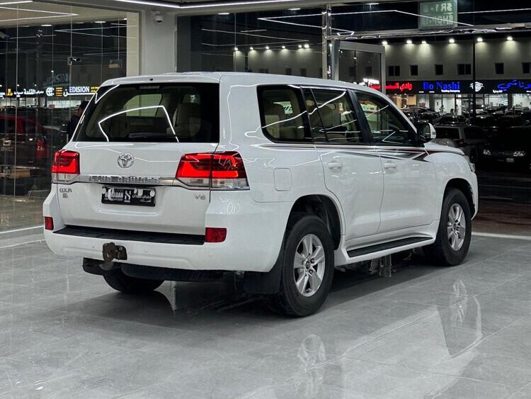 Toyota Land Cruiser GX.R 2018 - Image 3