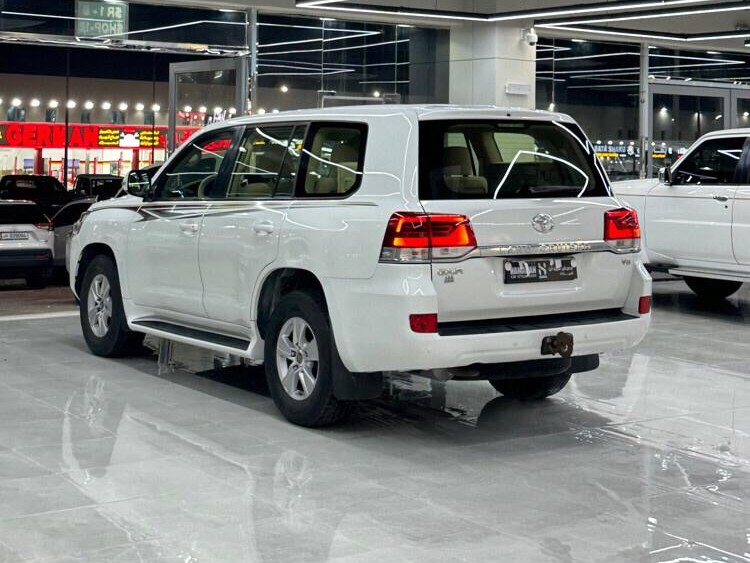 Toyota Land Cruiser GX.R 2018 - Image 4