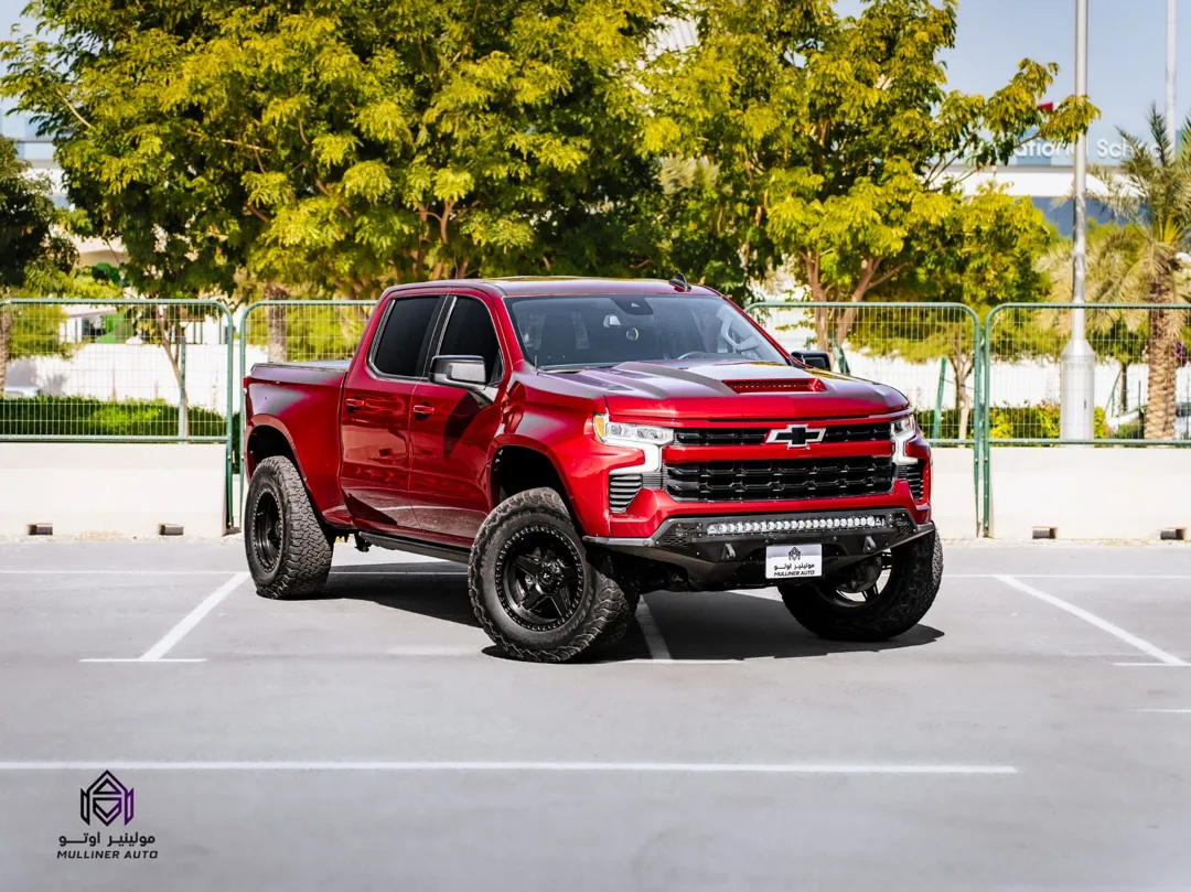 Chevrolet Silverado RST 2022 - Image 2