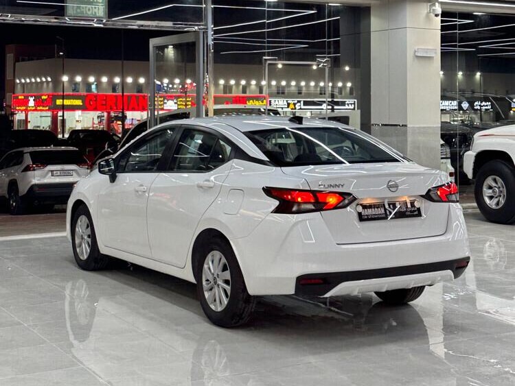 Nissan Sunny 2024 - Image 4