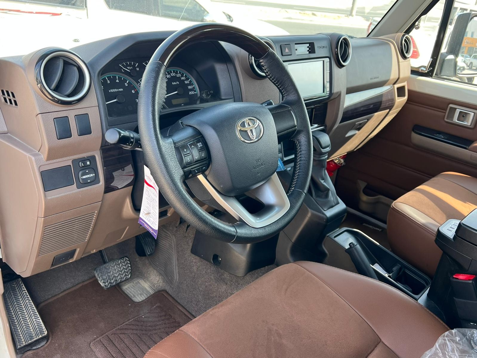 Toyota Land Cruiser LX 2024 - Image 3
