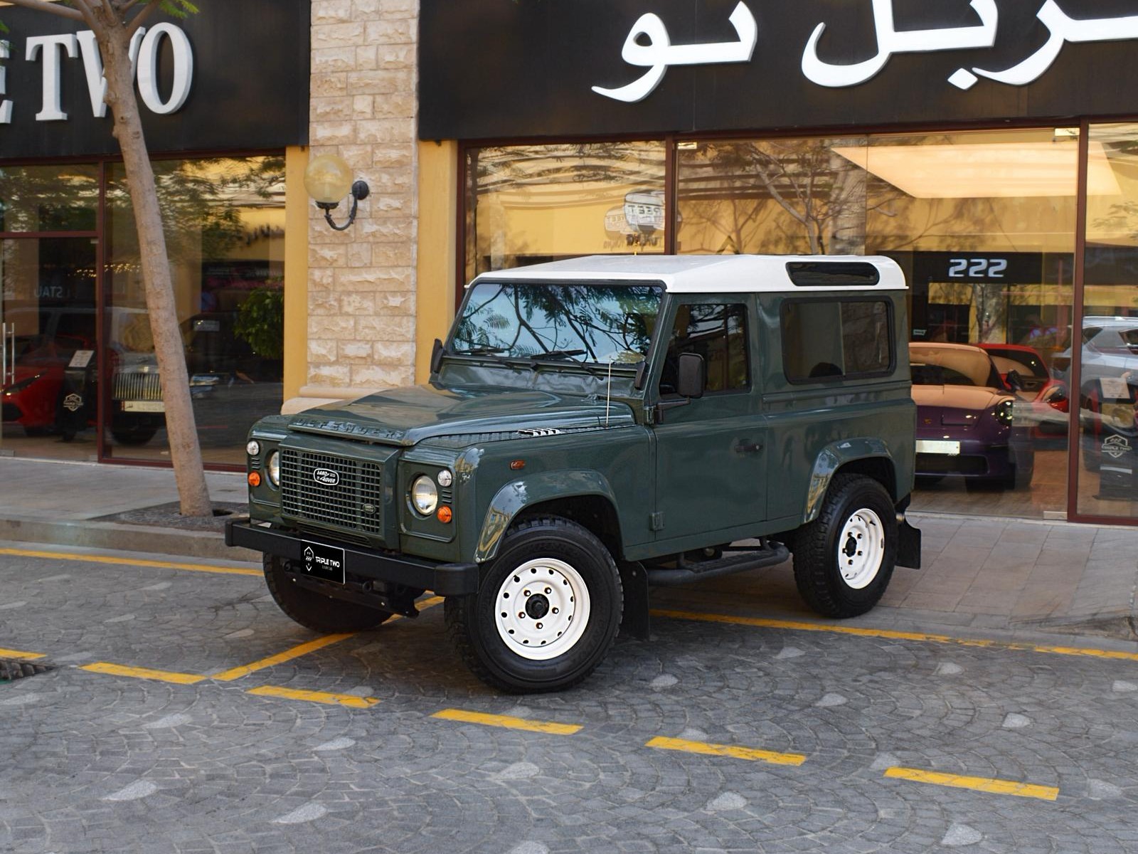 Land Rover Defender 90 2012