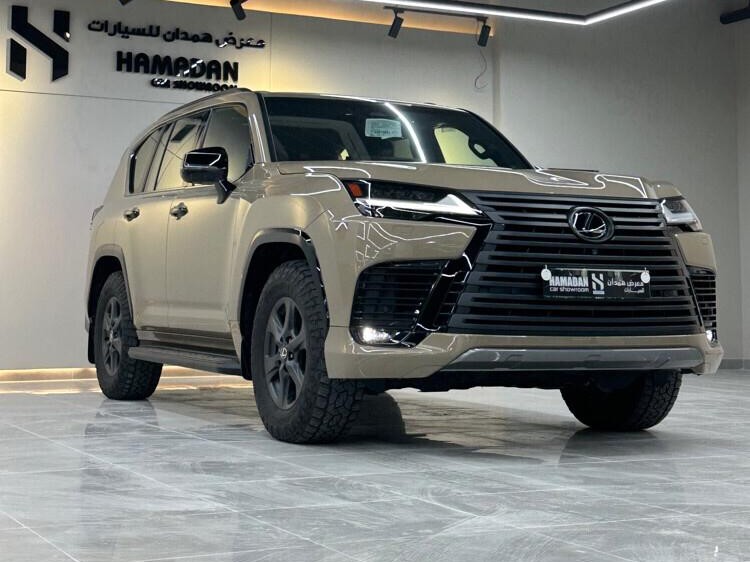 Lexus LX 600 OVERTRAIL 2025 - Image 2