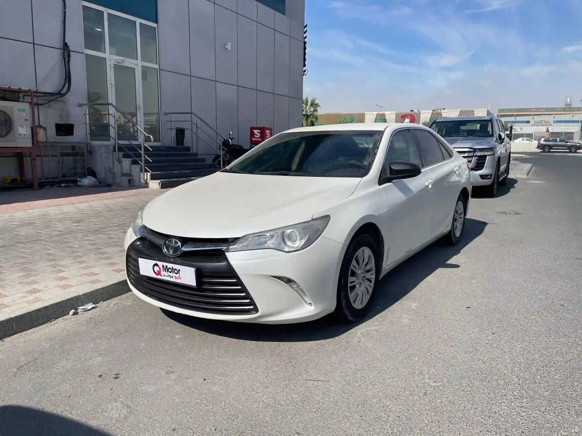 Toyota Camry 2016