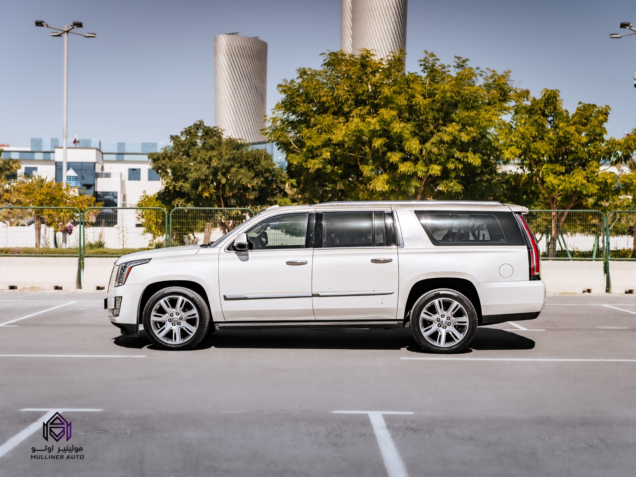 Cadillac Escalade Platinum 2015 - Image 2