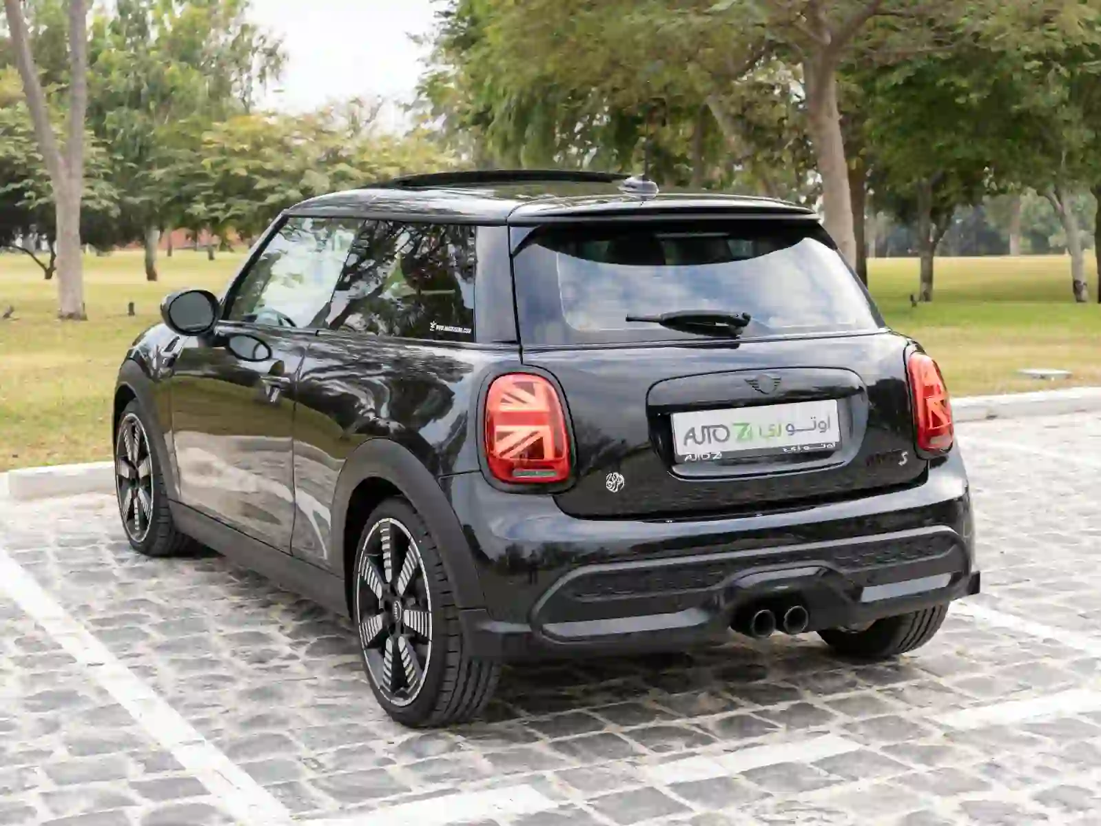 Mini Cooper S. 2023 - Image 2