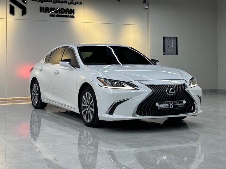 Lexus ES 2023 - Image 2