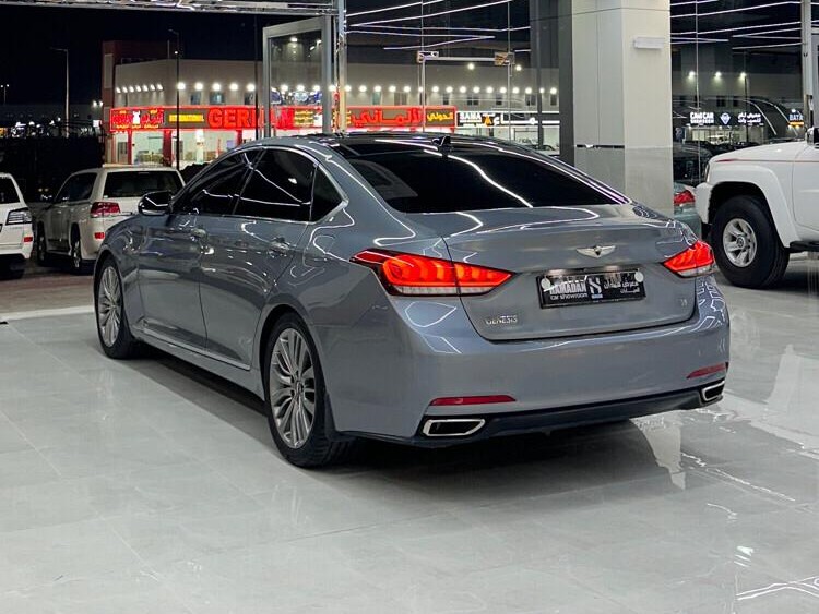 Genesis G80 2015 - Image 4