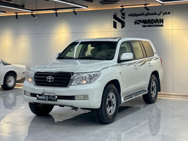 Toyota Land Cruiser GX 2011