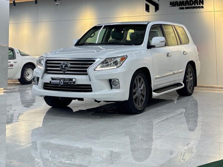 Lexus LX 570 2012